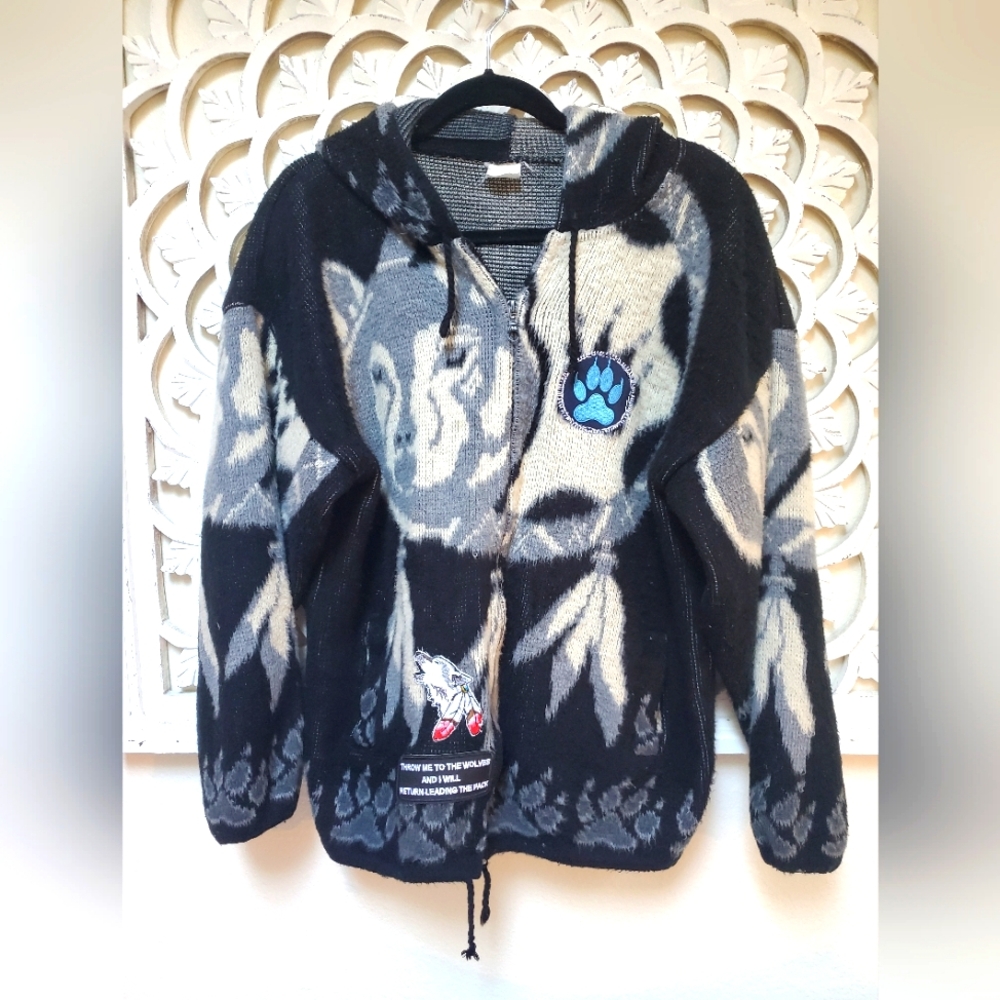 Reclaimed Vintage Guatamalen Wool Zipper Wolf Hoodie Jacket Patches Small